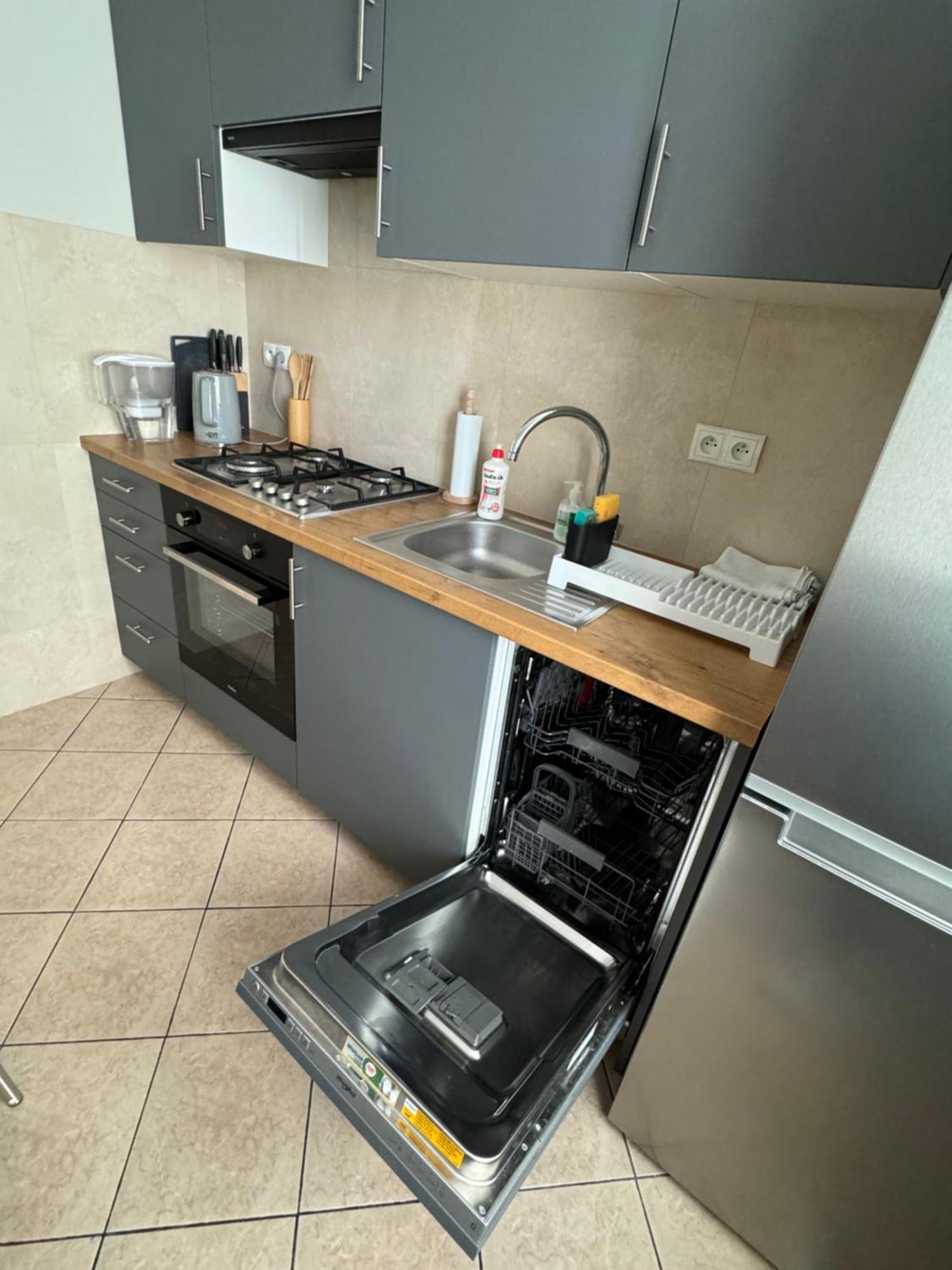 Wygodny Apartament Dla Rodziny 3-5 Osobowej * Warschau